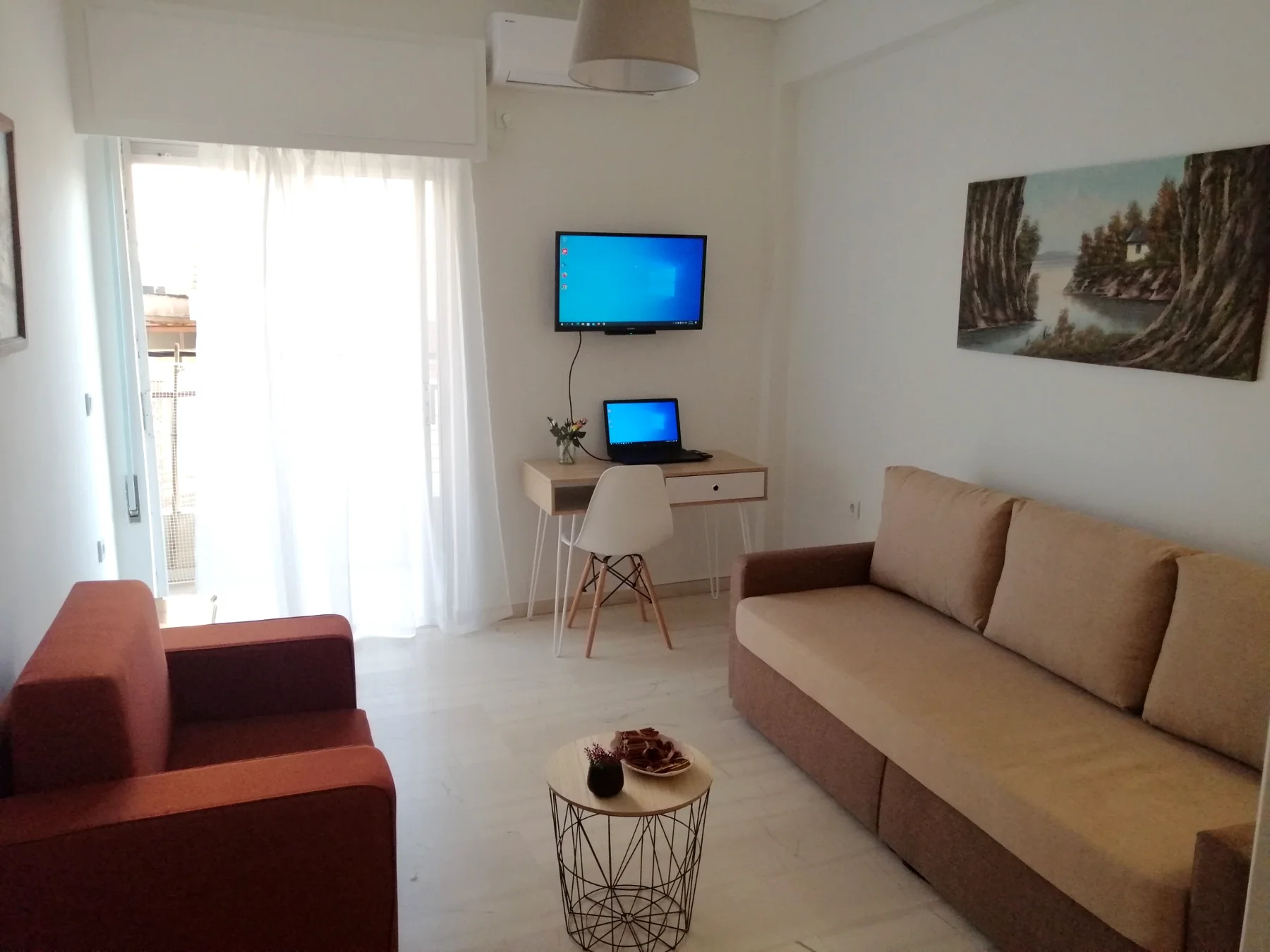 Casa Elegante living room